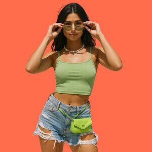 SHEIN Green Spaghetti Strap Cropped Tank – XS with Small Flaw